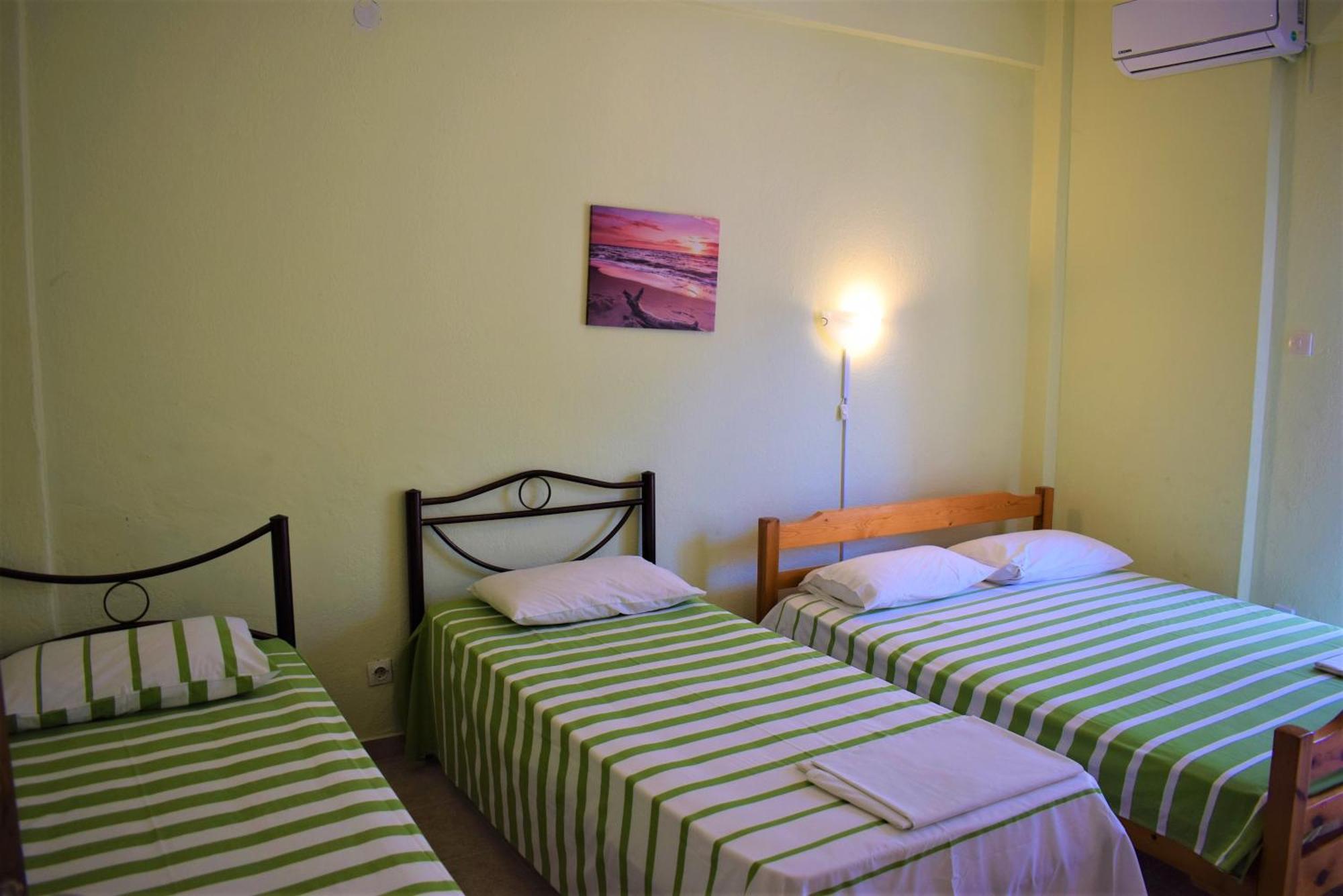 Apartments Anesis Pantazis อัสโปรวาลตา ภายนอก รูปภาพ